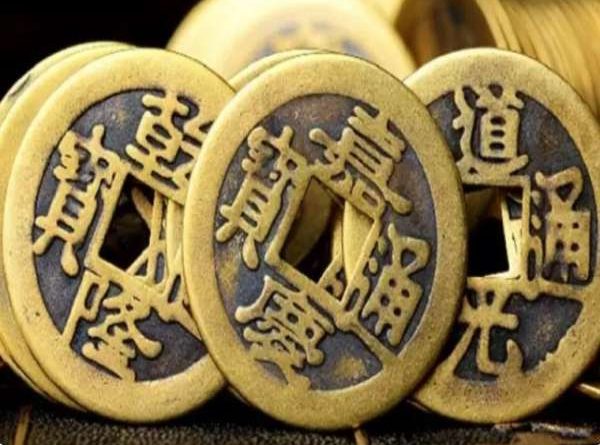 Mệnh Hỏa bỏ gì vào ví để hút tài lộc, may mắn?