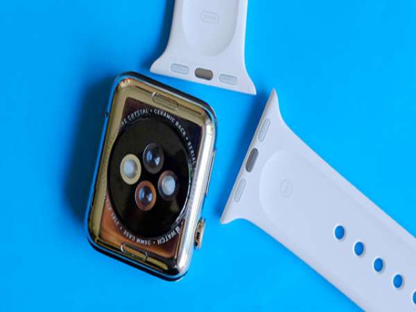 Tại sao bạn nên tháo dây Apple Watch thường xuyên?