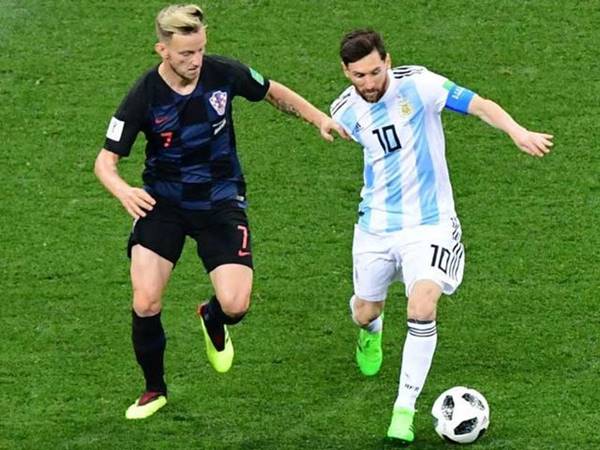 Cách rê bóng như Messi