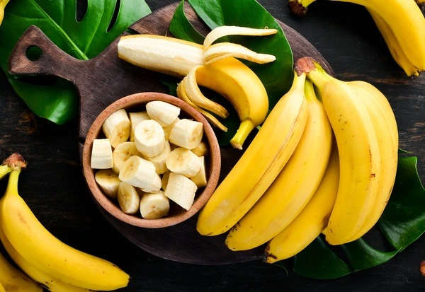 Ăn chuối lúc đói có sao không? Nguy cơ bạn nên biết