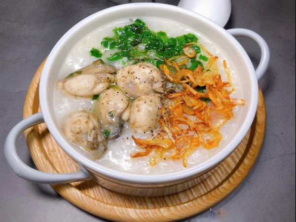 Hàu nấu cháo – món ăn bổ dưỡng cho cả gia đình