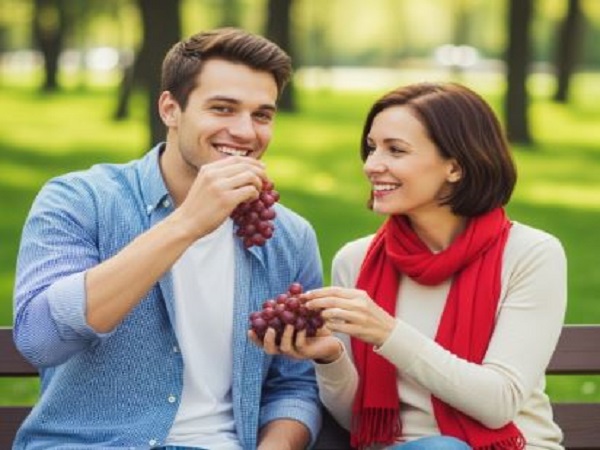 Mơ thấy ăn nho cùng người khác